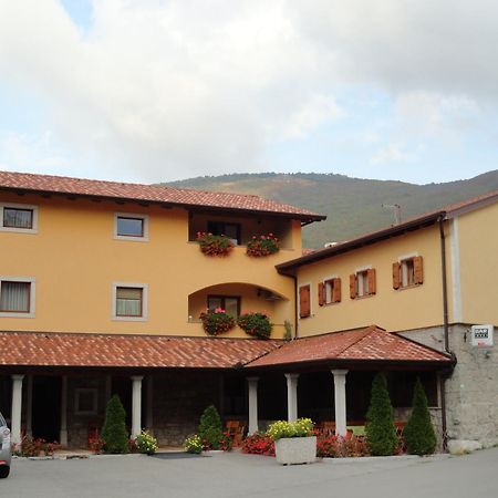Guest House Pod Slavnikom Podgorje  Buitenkant foto